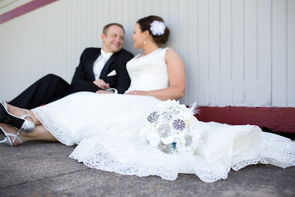 ChanhassenDinnerTheaterWeddingPhotographer_32