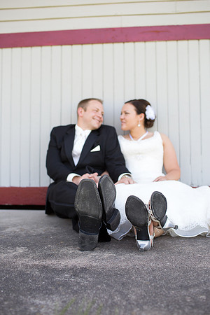 ChanhassenDinnerTheaterWeddingPhotographer_33