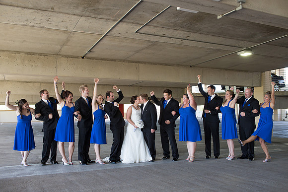 ChanhassenDinnerTheaterWeddingPhotographer_18