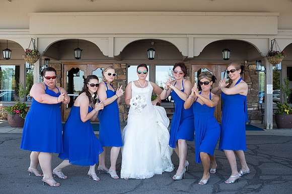 ChanhassenDinnerTheaterWeddingPhotographer_14