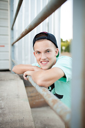 SWMetroSeniorPortraitPhotographer_17