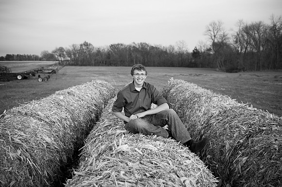 SWMetroSeniorPortraitPhotographer_40