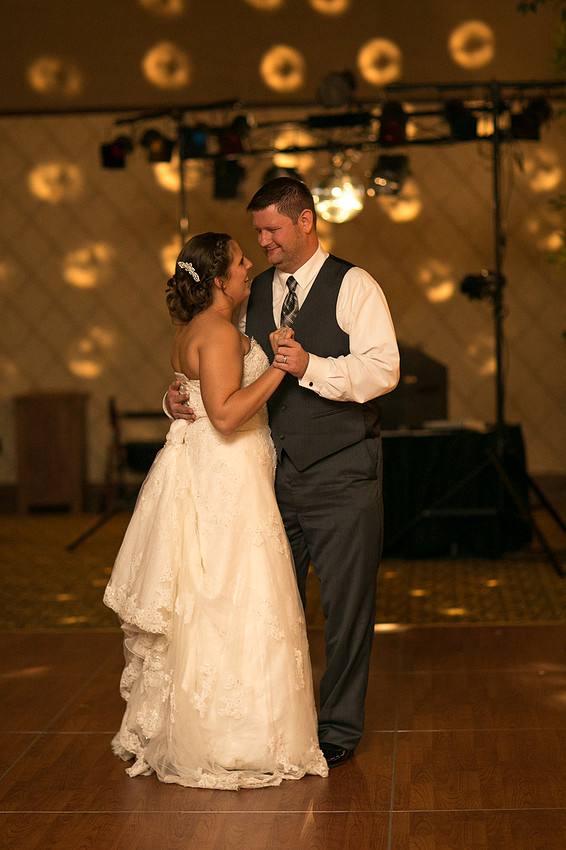 MasonCityWeddingPhotographer_75