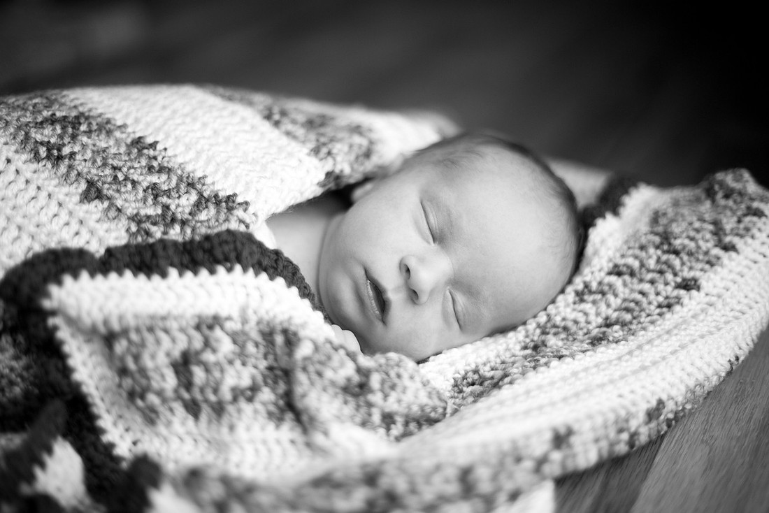 MinnetristaNewbornPhotographer_21