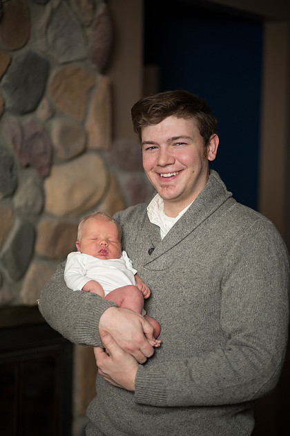 MaplePlainNewbornPhotographer_13